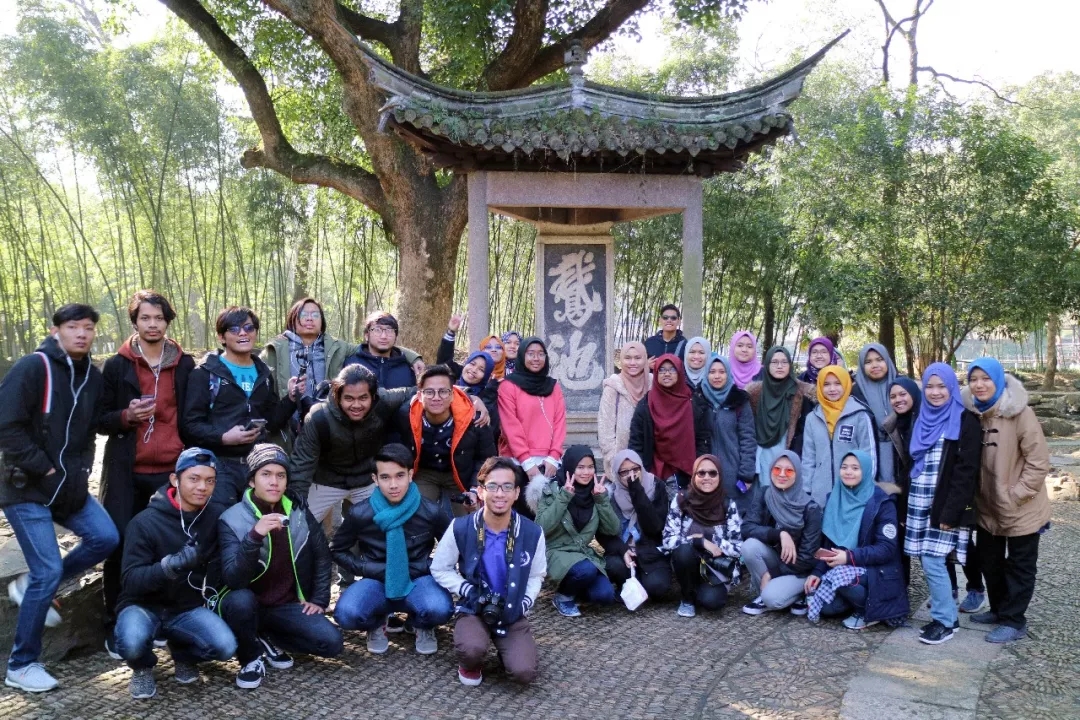 5.webp.jpg 5.webp.jpg